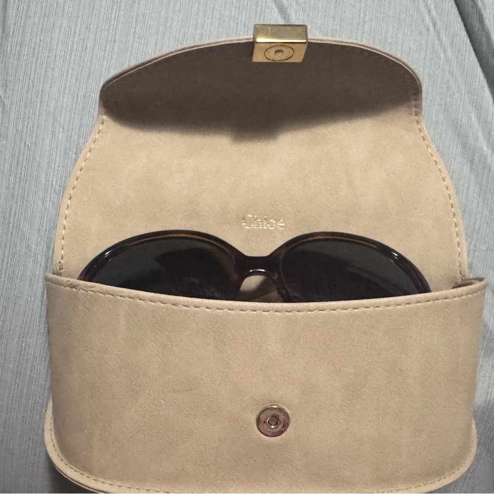 Authentic oversized Chloe Sunglasses w/ case - CE651S / 214